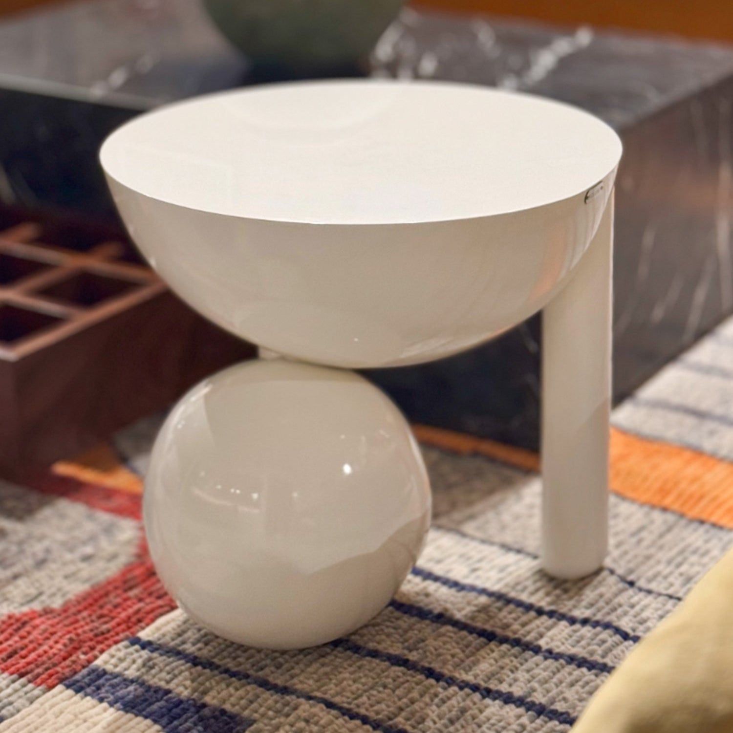 The Mini Tubble Table