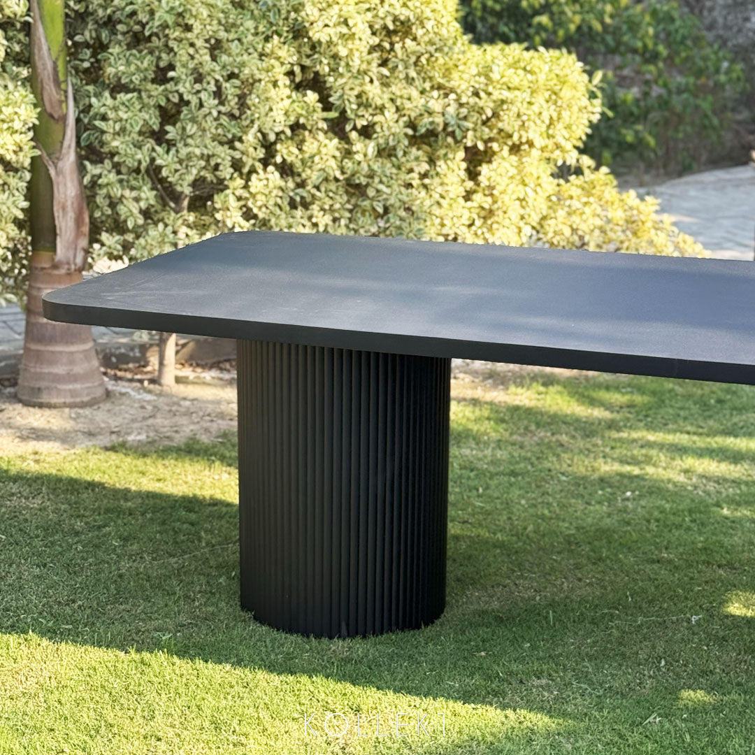 Rufus Dining Table