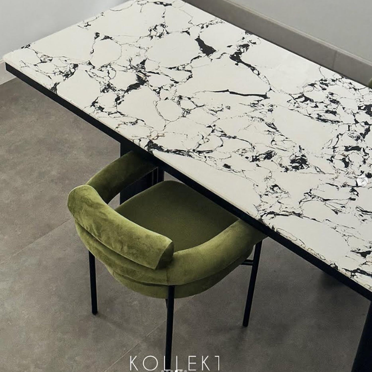 Sydney Dining Table