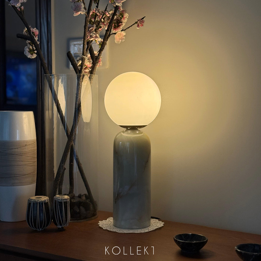 Cylinder Globe Lamp