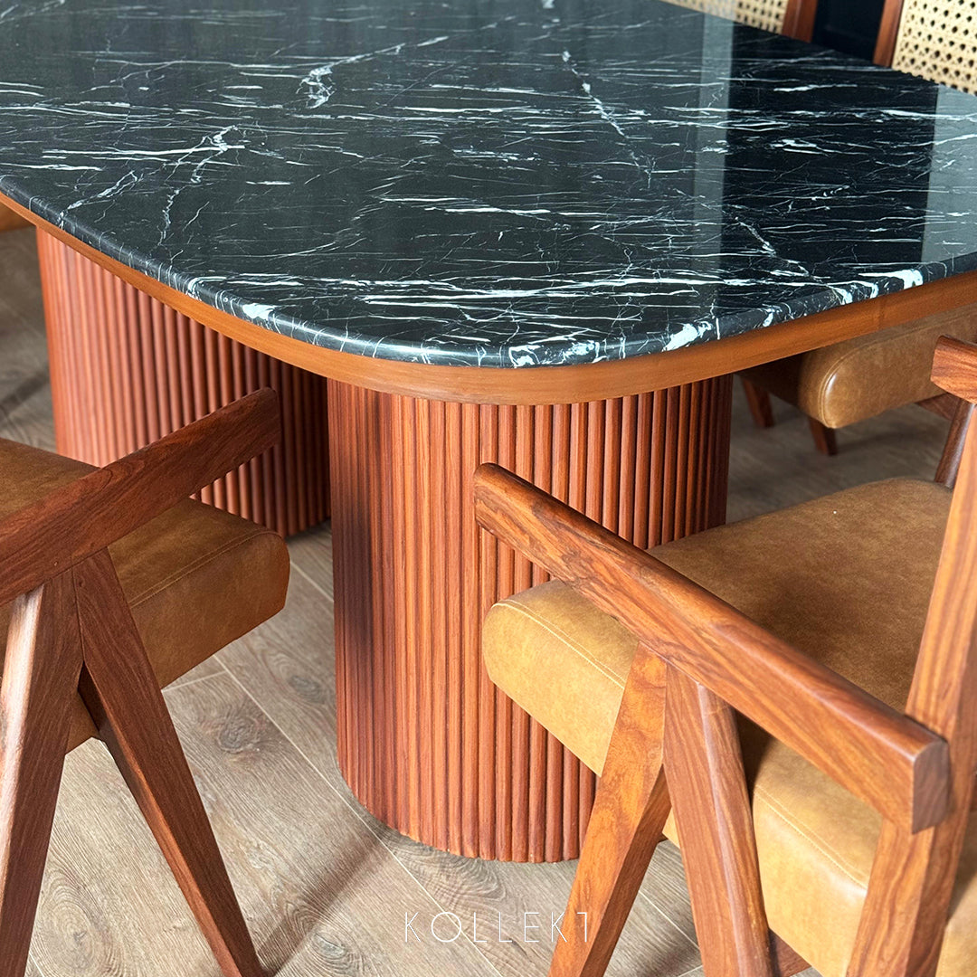 Vignette Dining Table