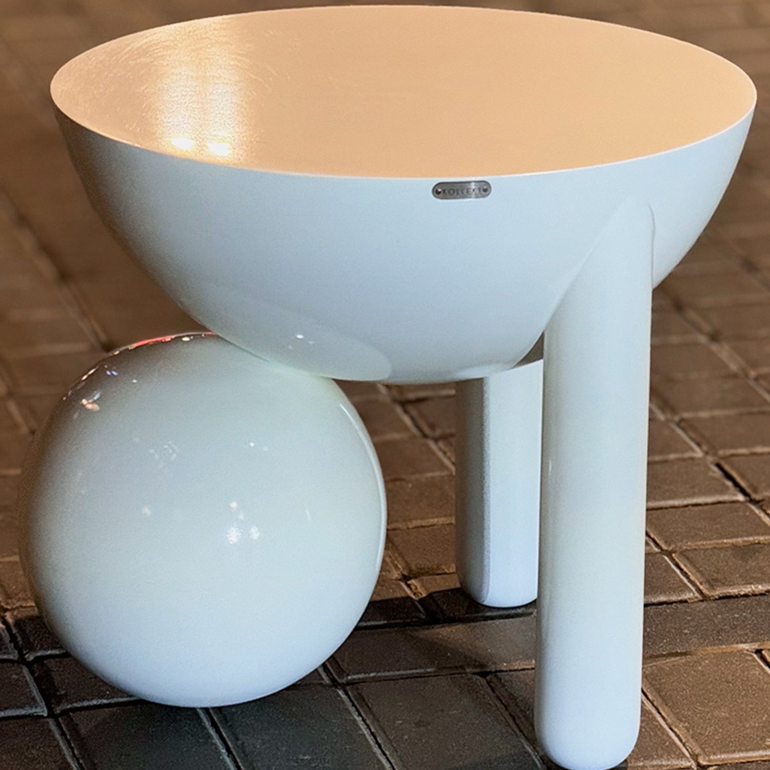 The Mini Tubble Table