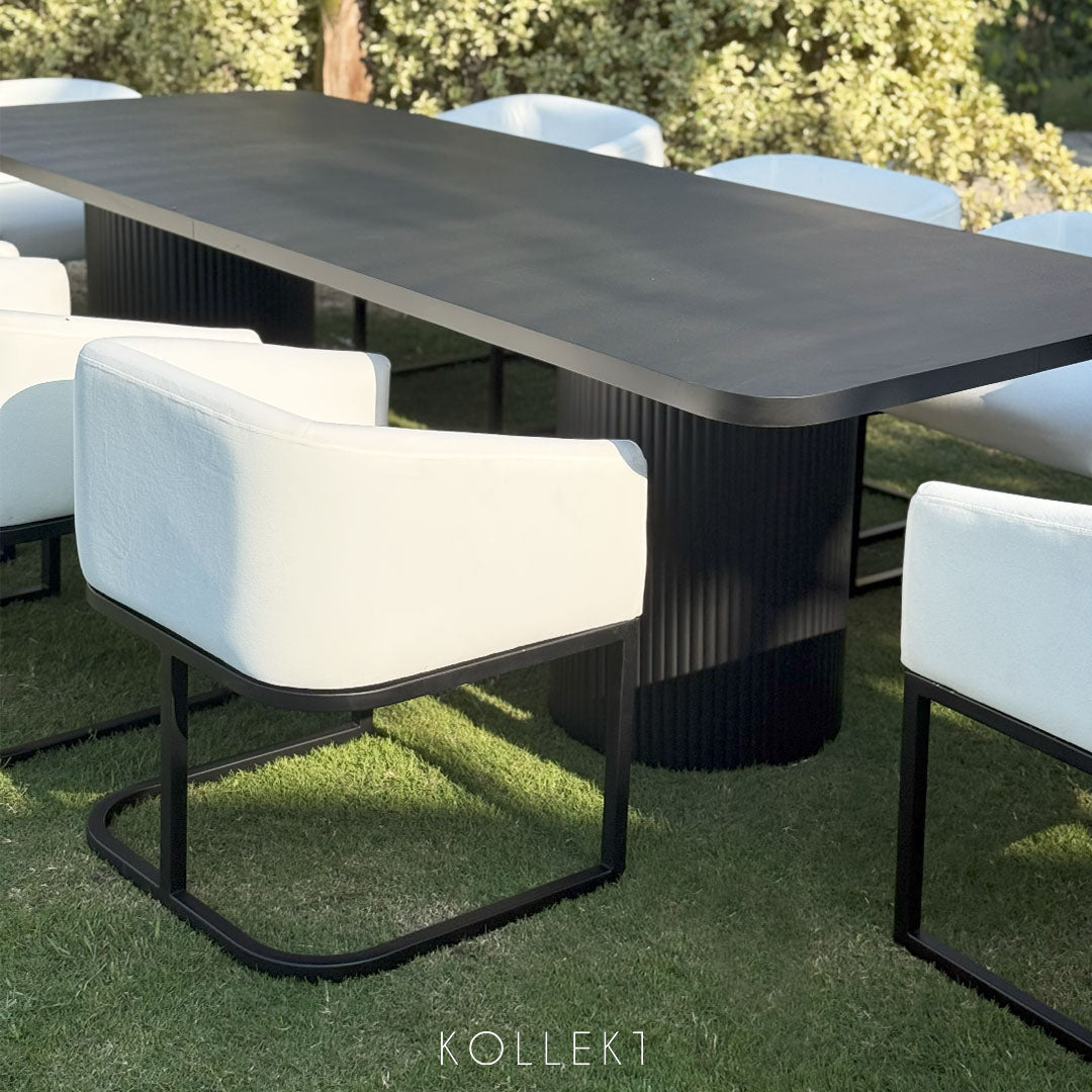 Rufus Dining Table