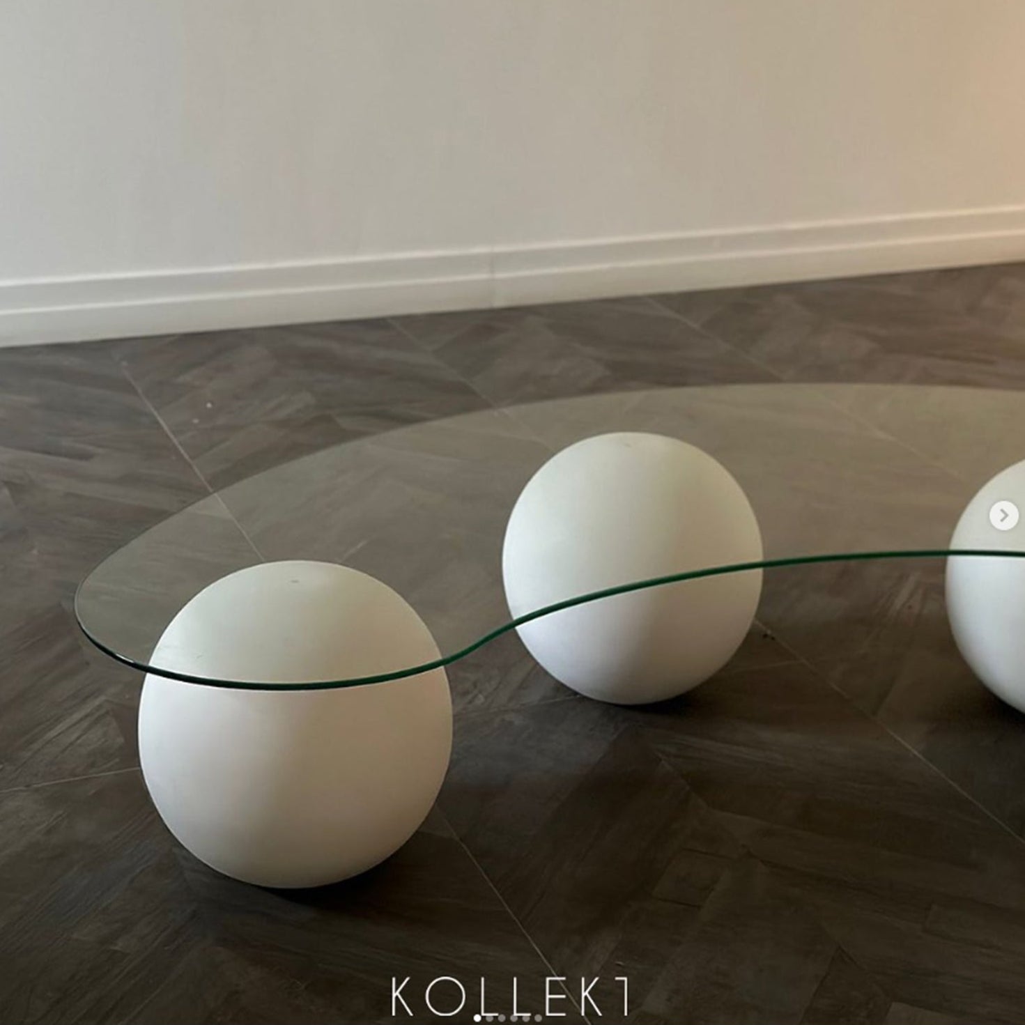 The Rasgulla Table
