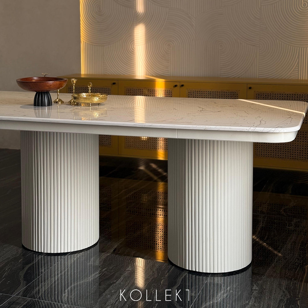 Axel Dining Table