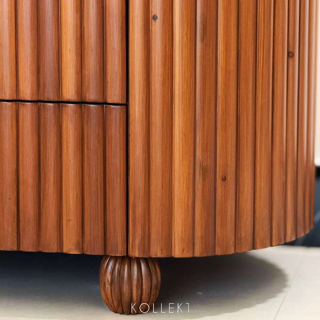 Alpine Dresser