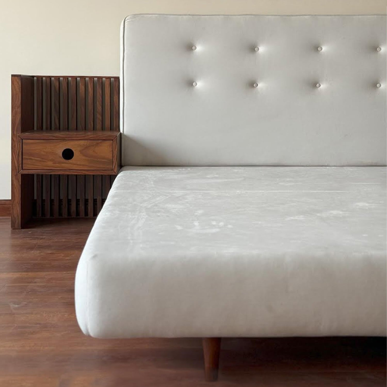 Wabi Bed