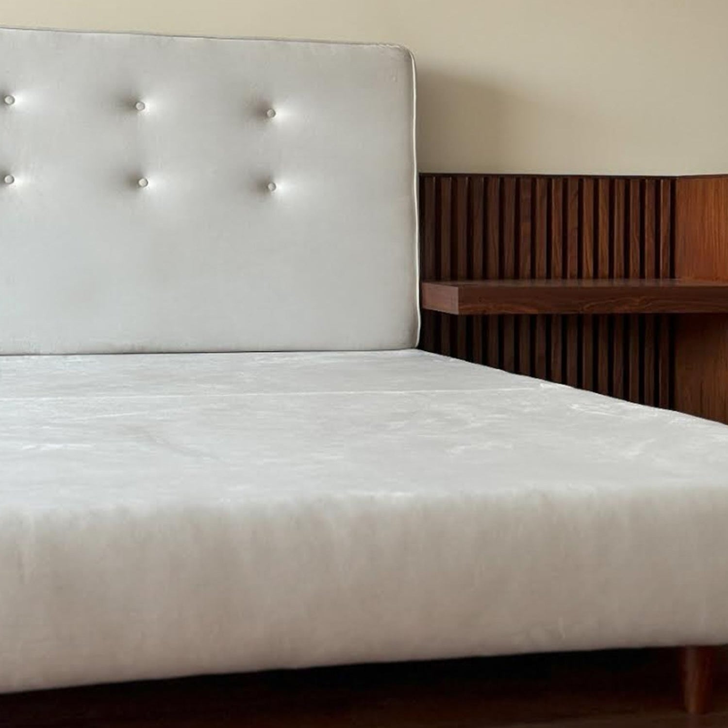 Wabi Bed