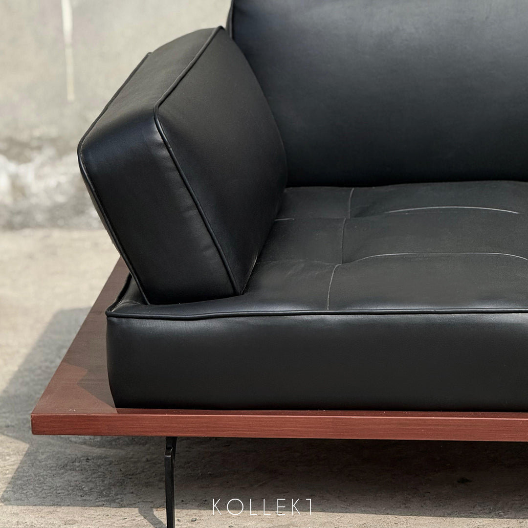 Wayne Leather Lounger