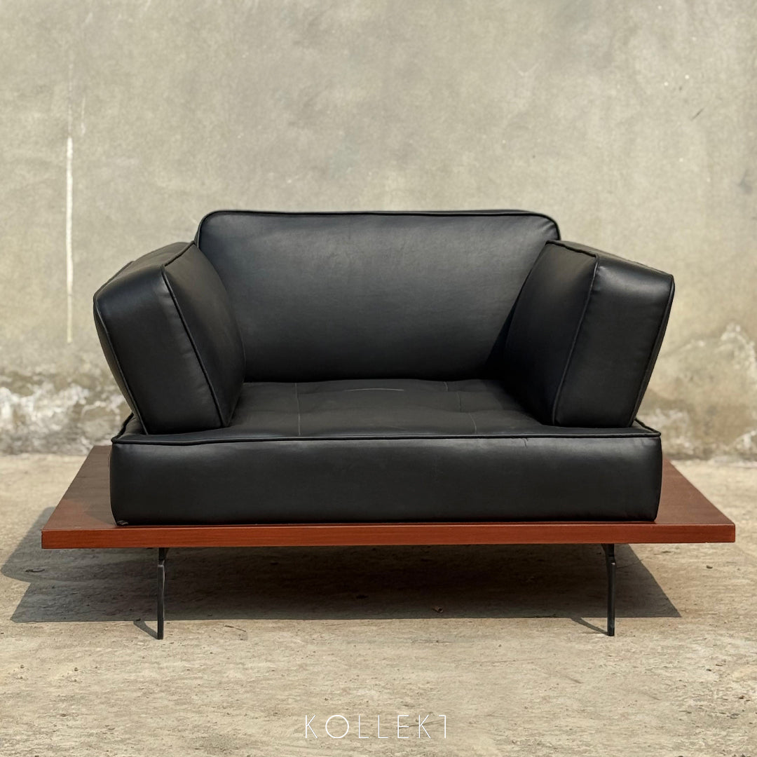 Wayne Lounger Mini